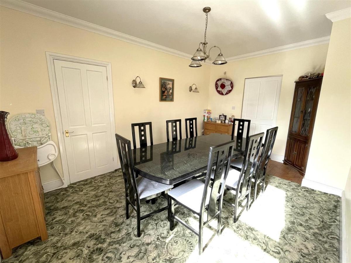 Bryncoch Bed & Breakfast 3*