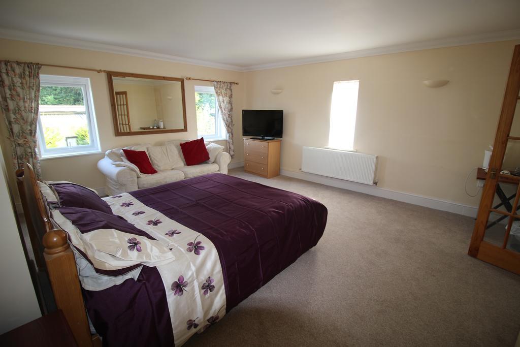 Bed & Breakfast Bryncoch 3*